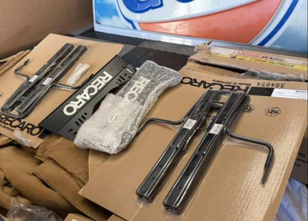Recaro Bucket Seats & Custom Interior Trim for Porsche 964 – Lightweight, Track-Ready Performance Upgrade