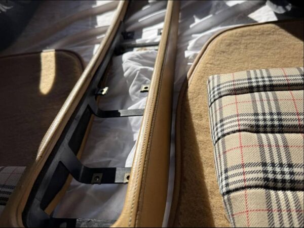 Recaro Bucket Seats & Custom Interior Trim for Porsche 964 – Lightweight, Track-Ready Performance Upgrade