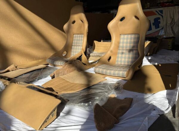 Recaro Bucket Seats & Custom Interior Trim for Porsche 964 – Lightweight, Track-Ready Performance Upgrade