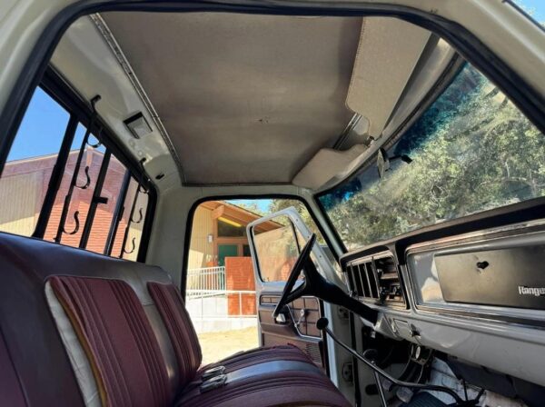 1974 Ford F-250 Ranger Highboy 4×4 – Classic 4-Speed 4x4 Pickup Truck