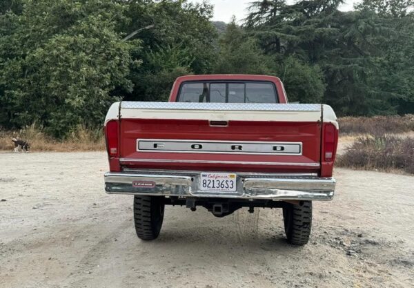 1974 Ford F-250 Ranger Highboy 4×4 – Classic 4-Speed 4x4 Pickup Truck