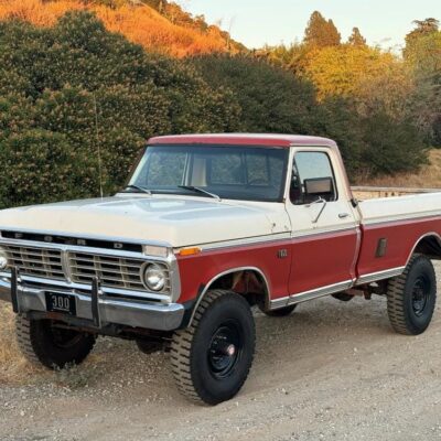 1974 Ford F-250 Ranger Highboy 4×4 – Classic 4-Speed 4x4 Pickup Truck