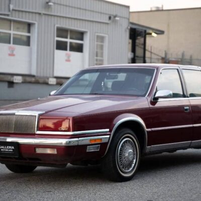 1988 Chrysler New Yorker Landau – Classic Luxury Sedan with Vintage Styling