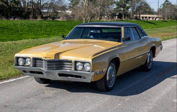 1971 Ford Thunderbird 4-Door Landau Sedan – Classic Luxury Muscle Car