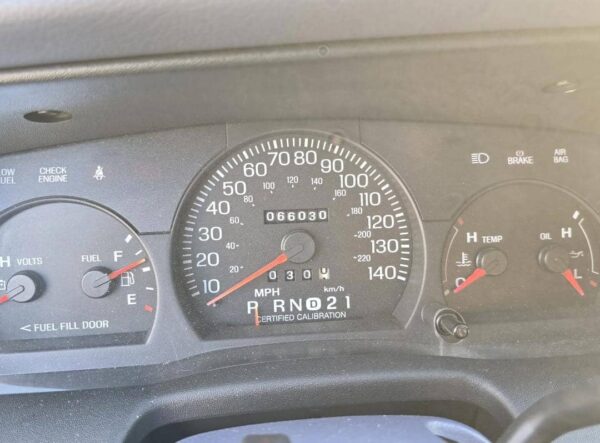 2002 Ford Crown Victoria Police Interceptor – V8 Power | Retired Cruiser | Runs Strong