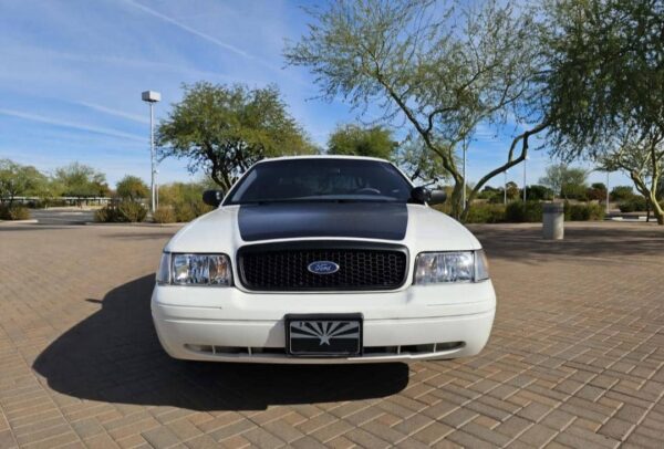 2002 Ford Crown Victoria Police Interceptor – V8 Power | Retired Cruiser | Runs Strong