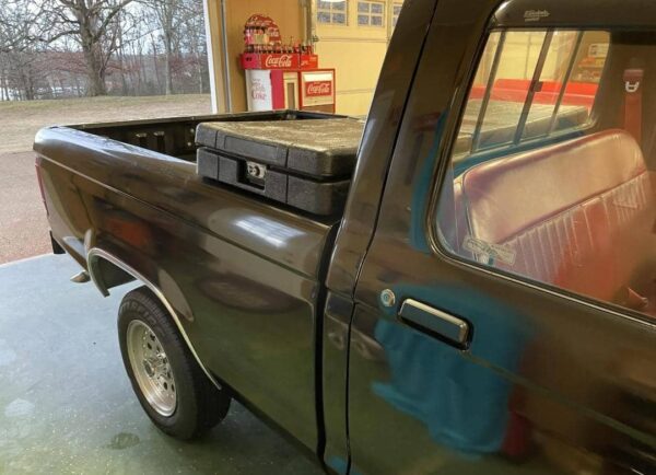1988 Ford Ranger S | Classic 5-Speed Manual Pickup Truck | Vintage Compact Truck