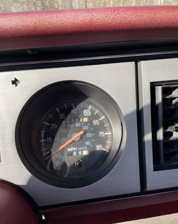 1988 Ford Ranger S | Classic 5-Speed Manual Pickup Truck | Vintage Compact Truck