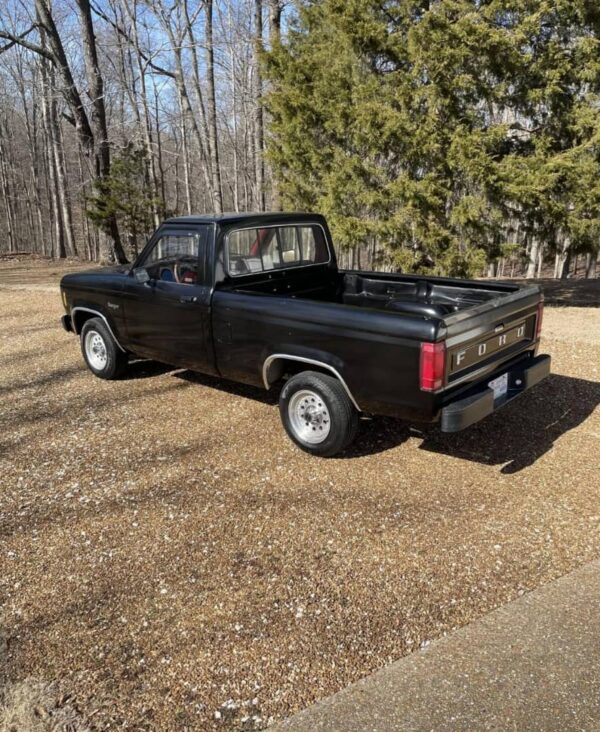 1988 Ford Ranger S | Classic 5-Speed Manual Pickup Truck | Vintage Compact Truck