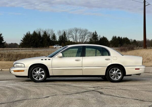 2005 Buick Park Avenue Ultra | Luxury Full-Size Sedan | Smooth Ride & Premium Comfort