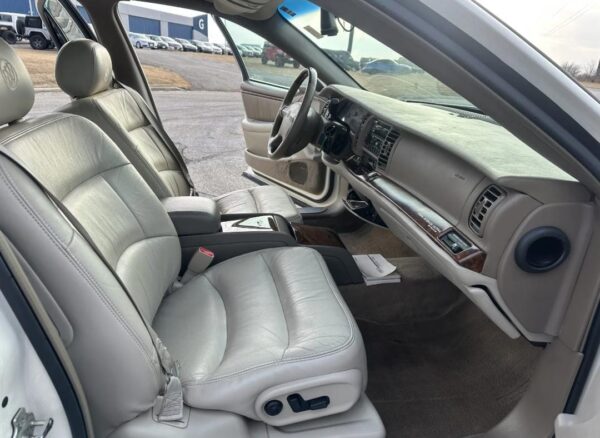 2005 Buick Park Avenue Ultra | Luxury Full-Size Sedan | Smooth Ride & Premium Comfort