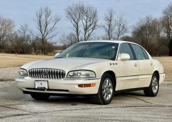 2005 Buick Park Avenue Ultra | Luxury Full-Size Sedan | Smooth Ride & Premium Comfort
