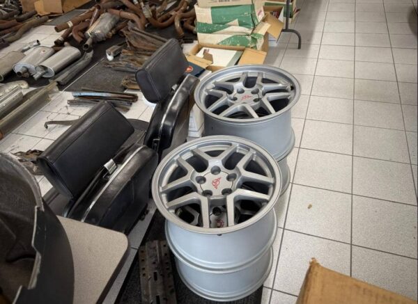 Corvette Parts Collection – Performance, Restoration & Custom Upgrades for All Models