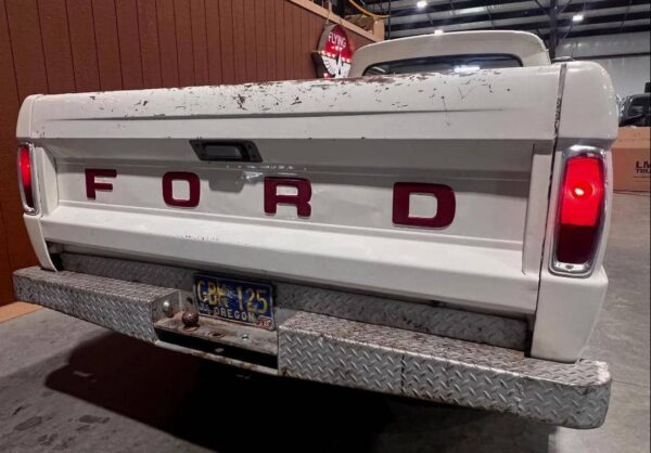 1966 Ford F-250 4-Speed – Classic High-Boy Style Pickup, Solid V8 Workhorse for Restoration or Daily Use