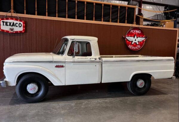 1966 Ford F-250 4-Speed – Classic High-Boy Style Pickup, Solid V8 Workhorse for Restoration or Daily Use