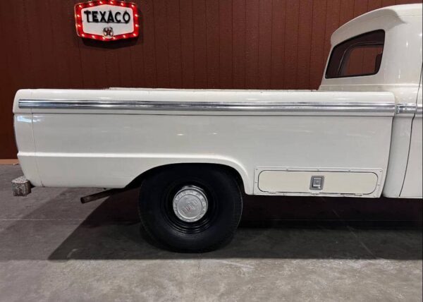 1966 Ford F-250 4-Speed – Classic High-Boy Style Pickup, Solid V8 Workhorse for Restoration or Daily Use