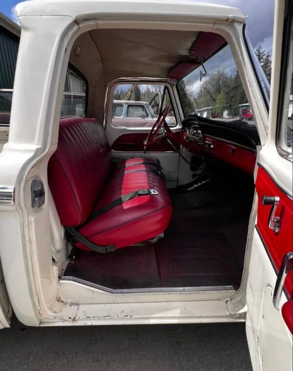 1966 Ford F-250 4-Speed – Classic High-Boy Style Pickup, Solid V8 Workhorse for Restoration or Daily Use
