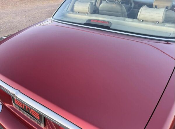 1998 Jaguar XJ8 – Classic British Luxury Sedan with V8 Power, Timeless Style & Smooth Ride