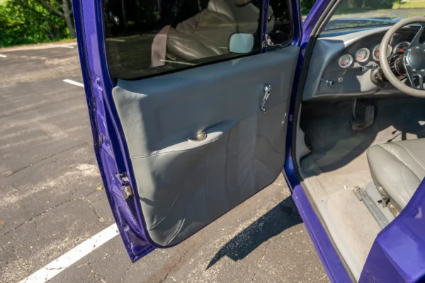 1978 Chevrolet C10 Custom Pickup | Air Ride | 350 V8 | Purple Paint |