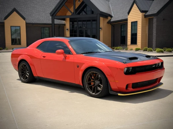 2019 Dodge Challenger SRT Hellcat Redeye Widebody – Only 32 Miles – Go Mango – Loaded with Premium Features
