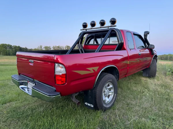 🚙 For Sale: 1997 Toyota Tacoma SR5 XtraCab V6 4×4 – Only 64K Miles | 1-Family Owned | Safari Setup | 5-Speed Manu
