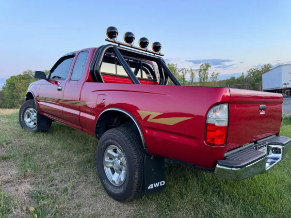 🚙 For Sale: 1997 Toyota Tacoma SR5 XtraCab V6 4×4 – Only 64K Miles | 1-Family Owned | Safari Setup | 5-Speed Manu